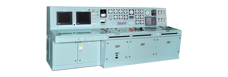 白い戸棚のキッチン 自動的に生成された説明